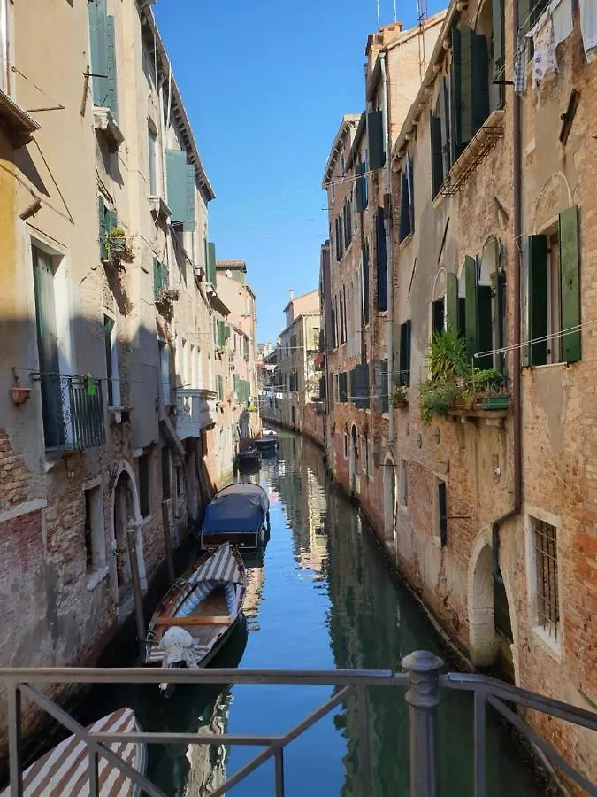 The Adorable House In Real Venezia Italia